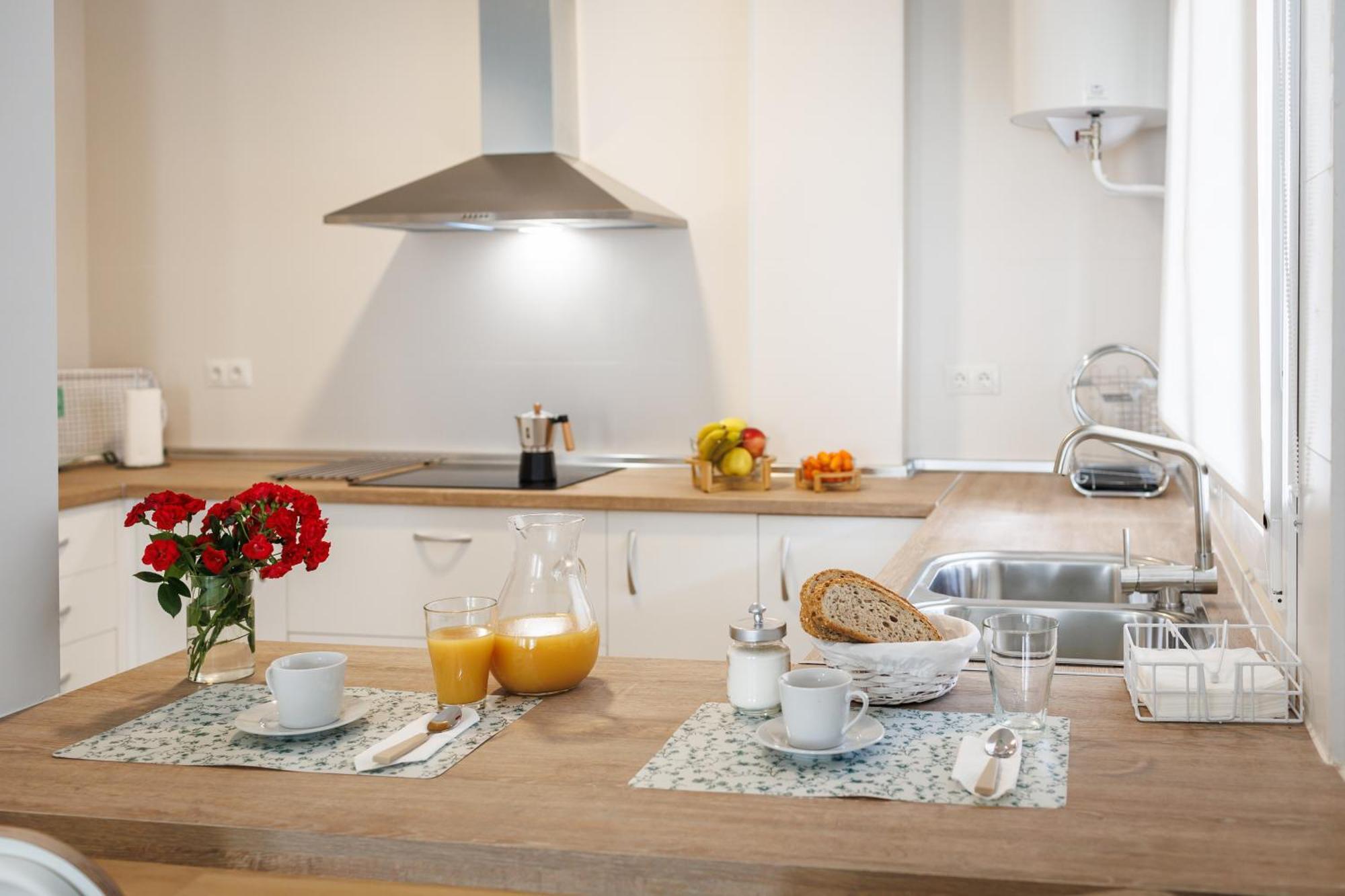 Apartamentos Luxury Suites Syrah アルメンドラレホ エクステリア 写真